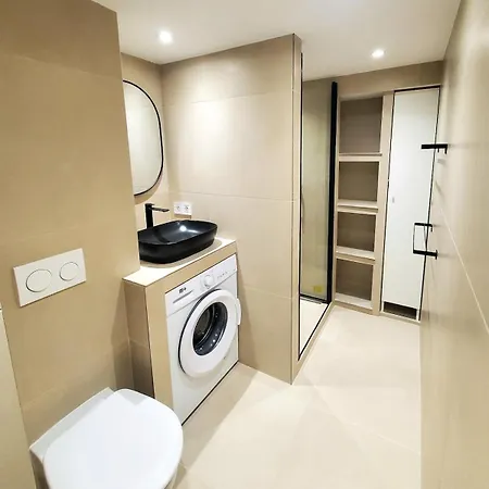 Bioves - Mezzanine Studio, Charming & Comfortable