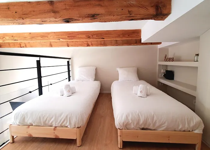 Bioves - Mezzanine Studio, Charming & Comfortable * Mentona