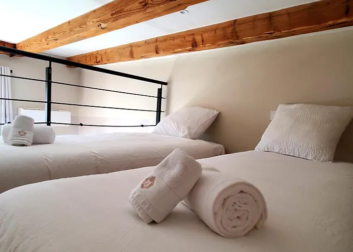 Apartman Bioves - Mezzanine Studio, Charming & Comfortable